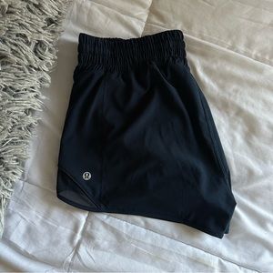 Lululemon Hotty Hot shorts!